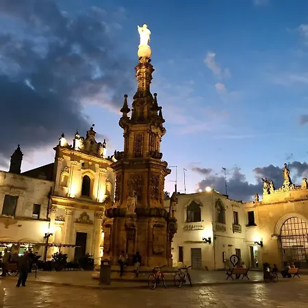 Nyaraló Tower *